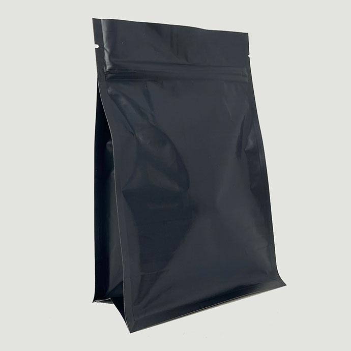 5-5-x-2-75-x-8-25-pakvf4-matte-black-side-gusset-flat-bottom-pouch